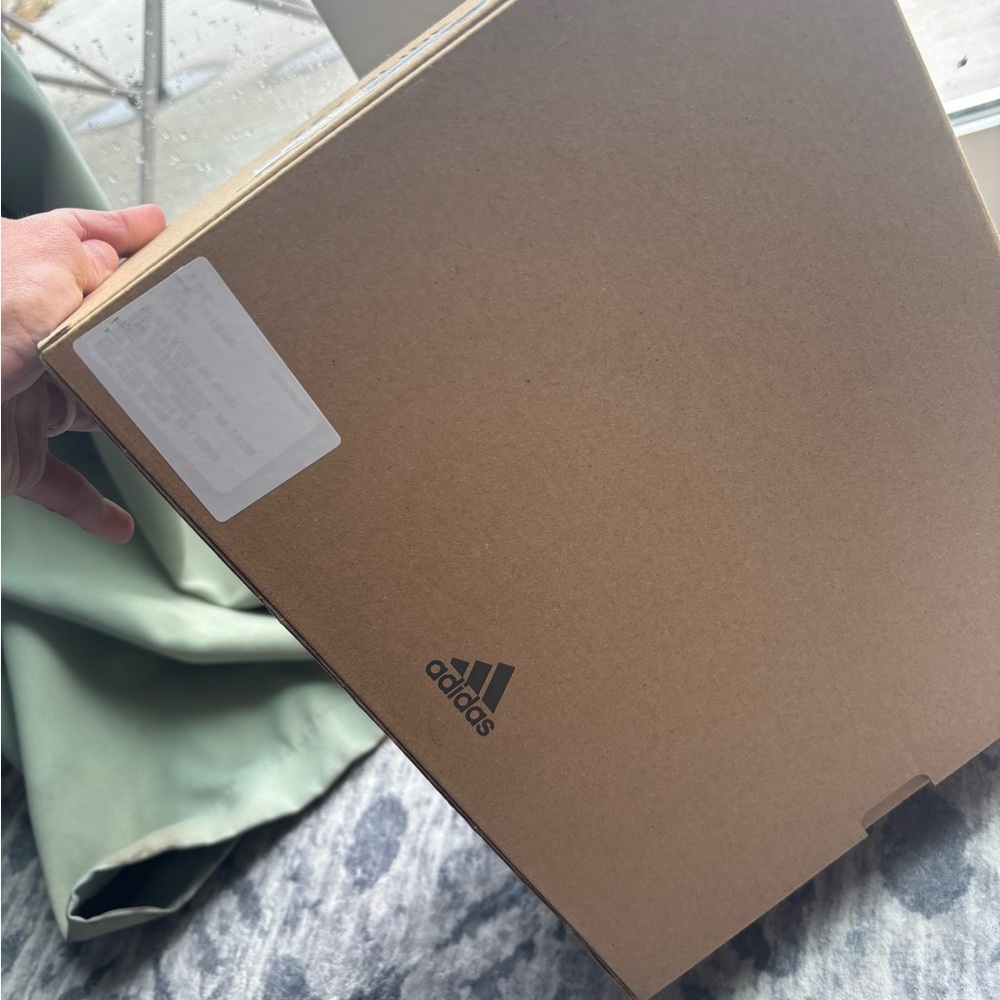 Authentic Yeezy slides Flax Sz 8-Excellent! with Box! - Picture 11 of 15